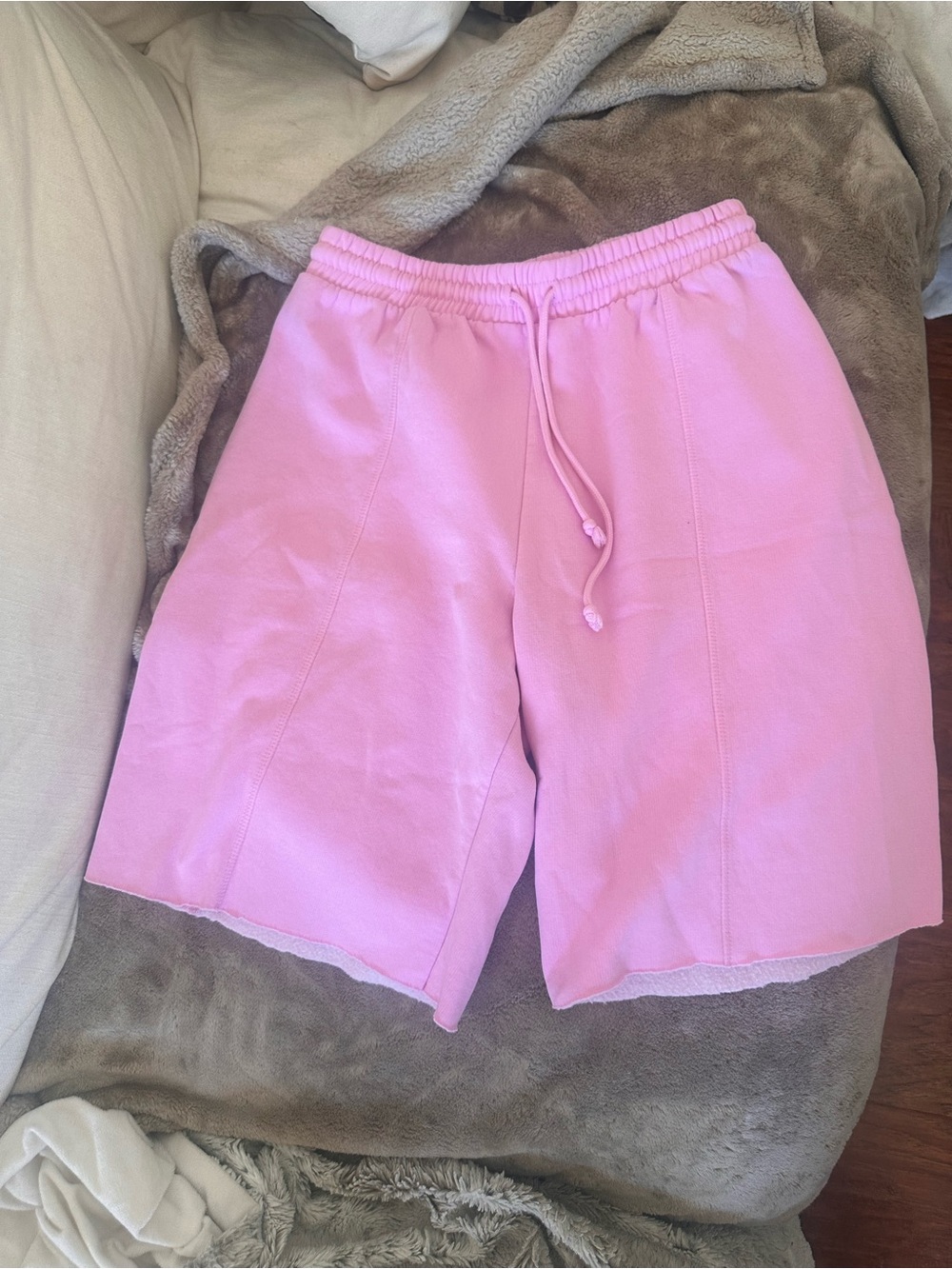 Pink oversized shorts